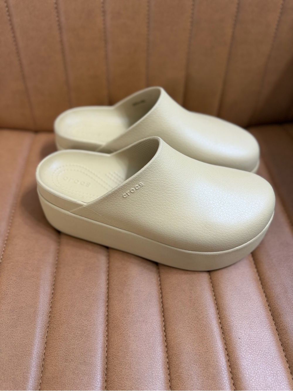 Crocs Dylan Beige/Nude Platform Clog Mules